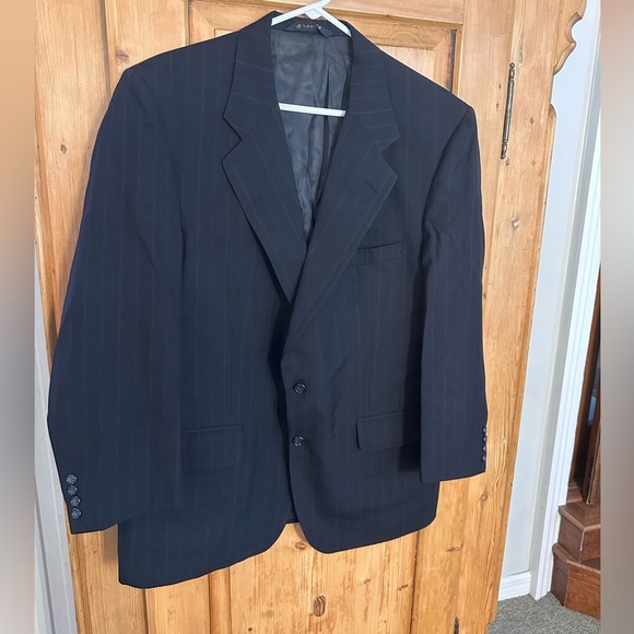 Burberry’s Vintage 2 Button Blazer - So Cool & Classic Electic Grunge 80’s 90’s